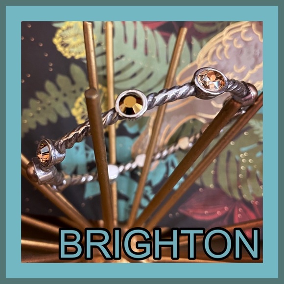 BRIGHTON BRACELET SINGLE SMALL BANGLE MAGNETIC HINGE WITH GOLDEN PEARLS/STONES - Picture 6 of 15